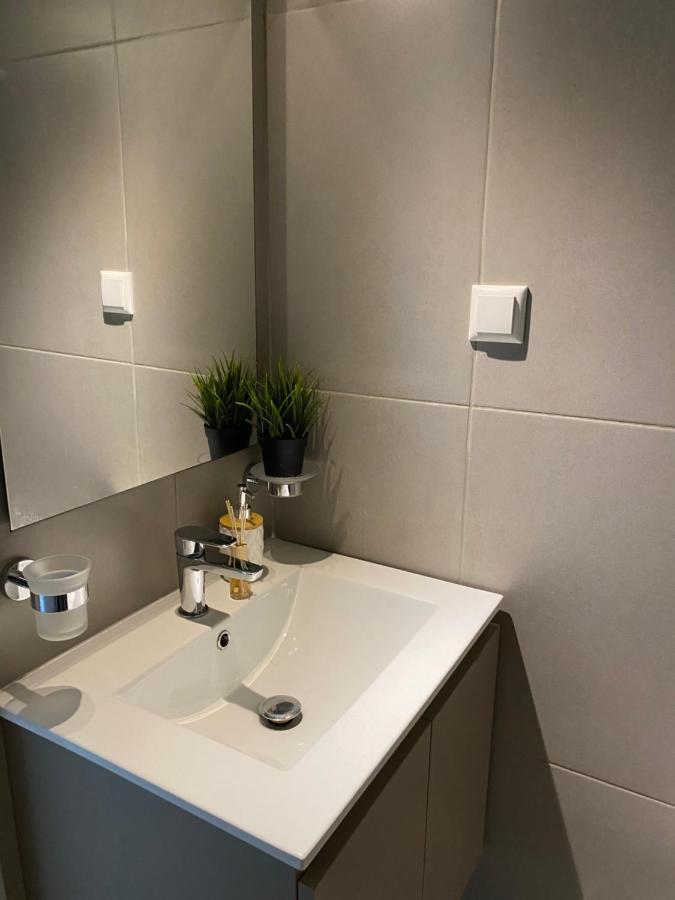 New 2Bd Aprt With Shared Rooftop Pool E2 Athènes Extérieur photo